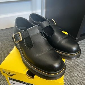 DR Martens Polley SR Size US 8
